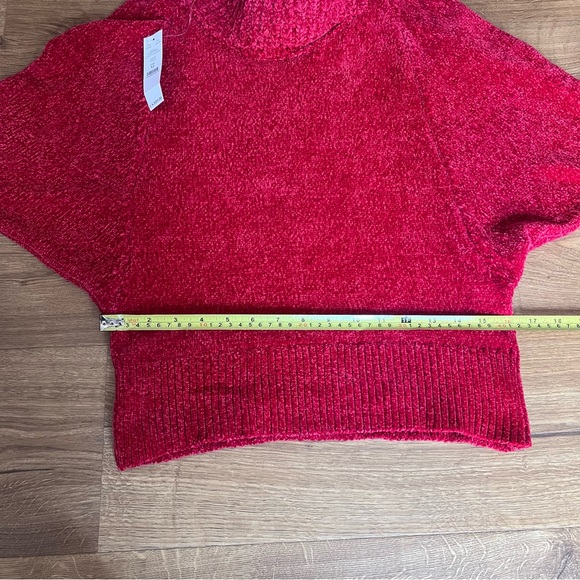 NWT White House Black Market Red Chenille Turtleneck Sweater Size XS Women - Picture 7 of 7